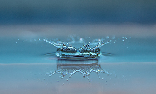Image of a Drop of Water Splash